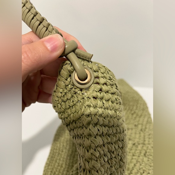 Madewell The Camren Straw Bag with Leather Trim in Sagebrush with gold charms - Picture 13 of 16